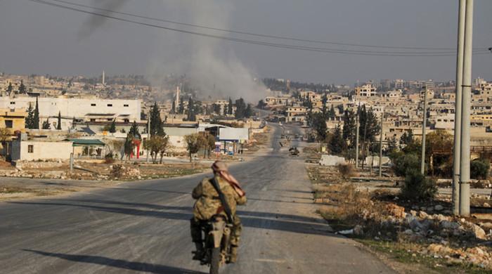 Pakistanis stranded in Syria return home tonight, PM informed