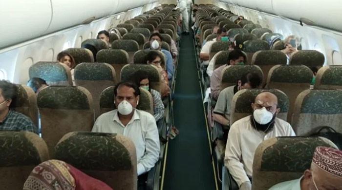 Plane carrying 318 stranded Pakistanis in Syria lands in Pakistan