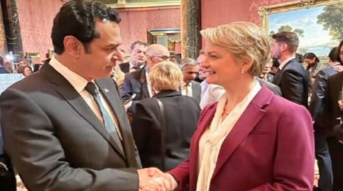 Pakistan seeks enhanced cooperation on border management: minister