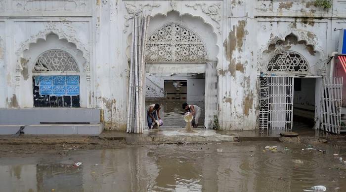 Karachi rain system expected to move out today, light showers likely