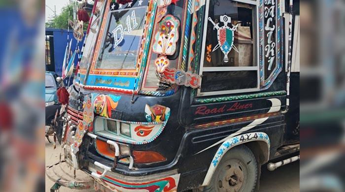 Woman among three crushed to death by speeding bus in Karachi