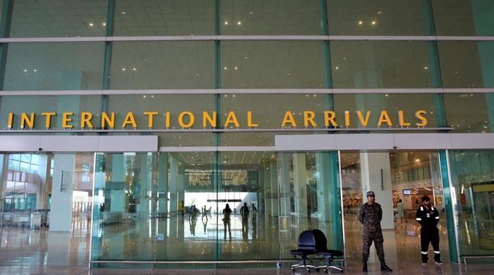 Govt decides to hand over Islamabad Airport operations to UAE