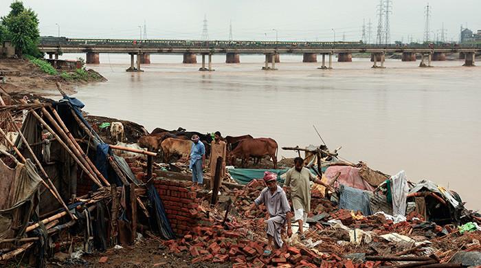 Heavy rainfall to hit Islamabad, Punjab districts