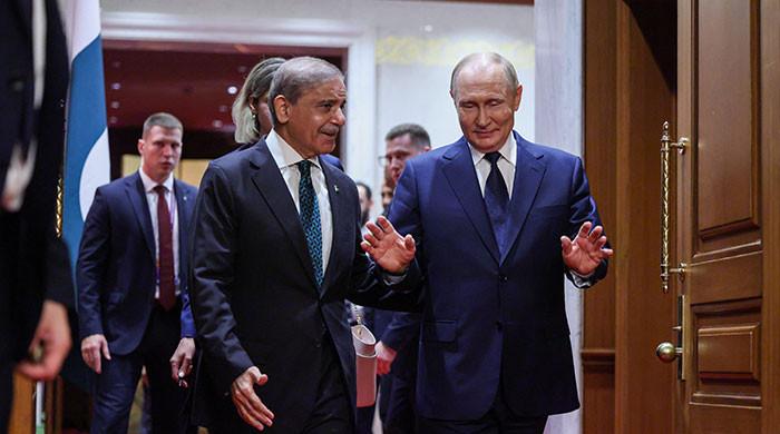 ‘Russia wants to strengthen ties with Pakistan’, Putin tells PM Shehbaz