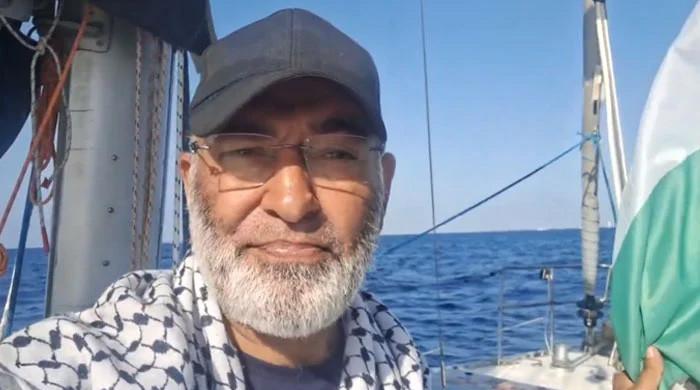 Ex-senator Mushtaq Ahmad to return to Pakistan on Oct 9: DPM Dar