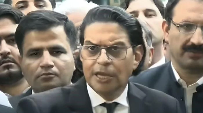 Oath-taking of KP CM-elect should not be delayed beyond tomorrow, warns PTI