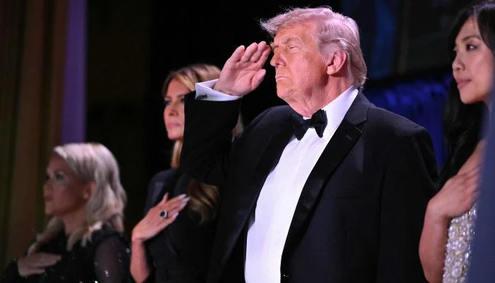 Trump safe after shooting at White House correspondents dinner, suspect in custody