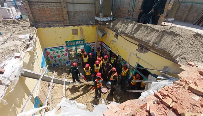 Four students die, 20 injured in DG Khan school roof collapse