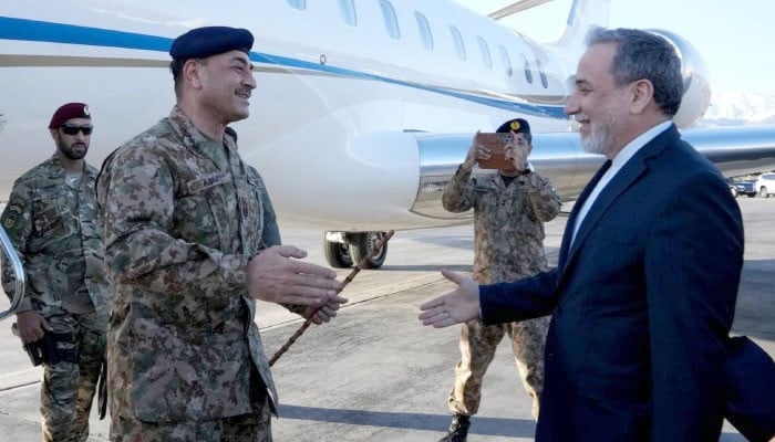 CDF Munir leaves for Tehran as Islamabad steps up mediation efforts to end Iran war