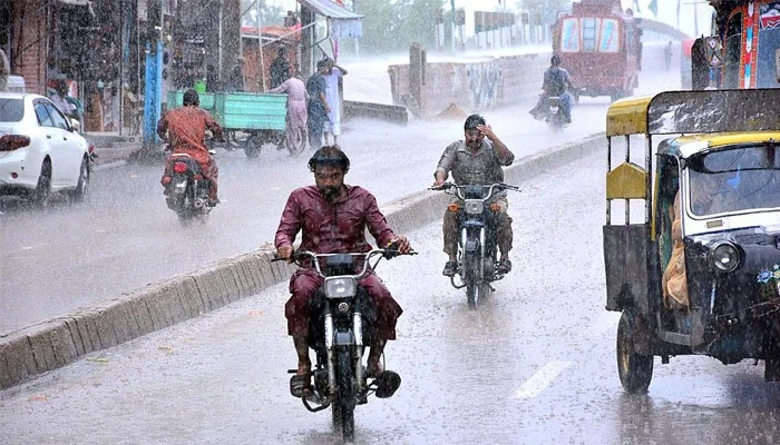 PMD forecasts more monsoon rains, warns of flash flood risk
