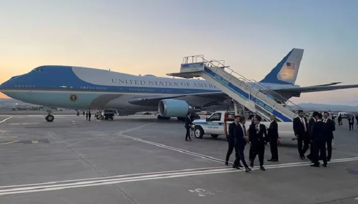 Credible missile threat triggered dramatic secret plane switch for Trump in Turkiye, says source