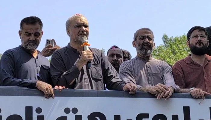 JI kicks off long march towards Islamabad against petroleum levy